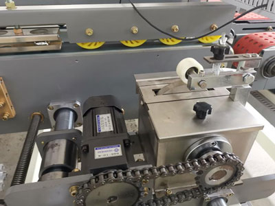Semi-automatic Gluing Machine